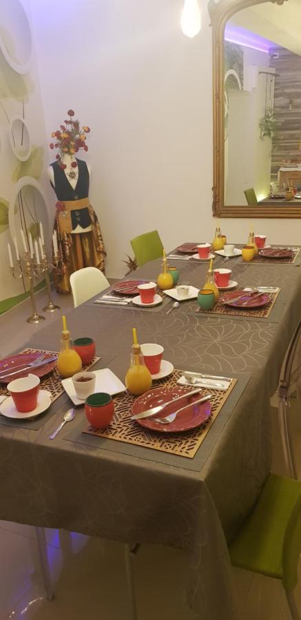 Patrick&Pierre Bed And Breakfast Nîmes Exteriör bild